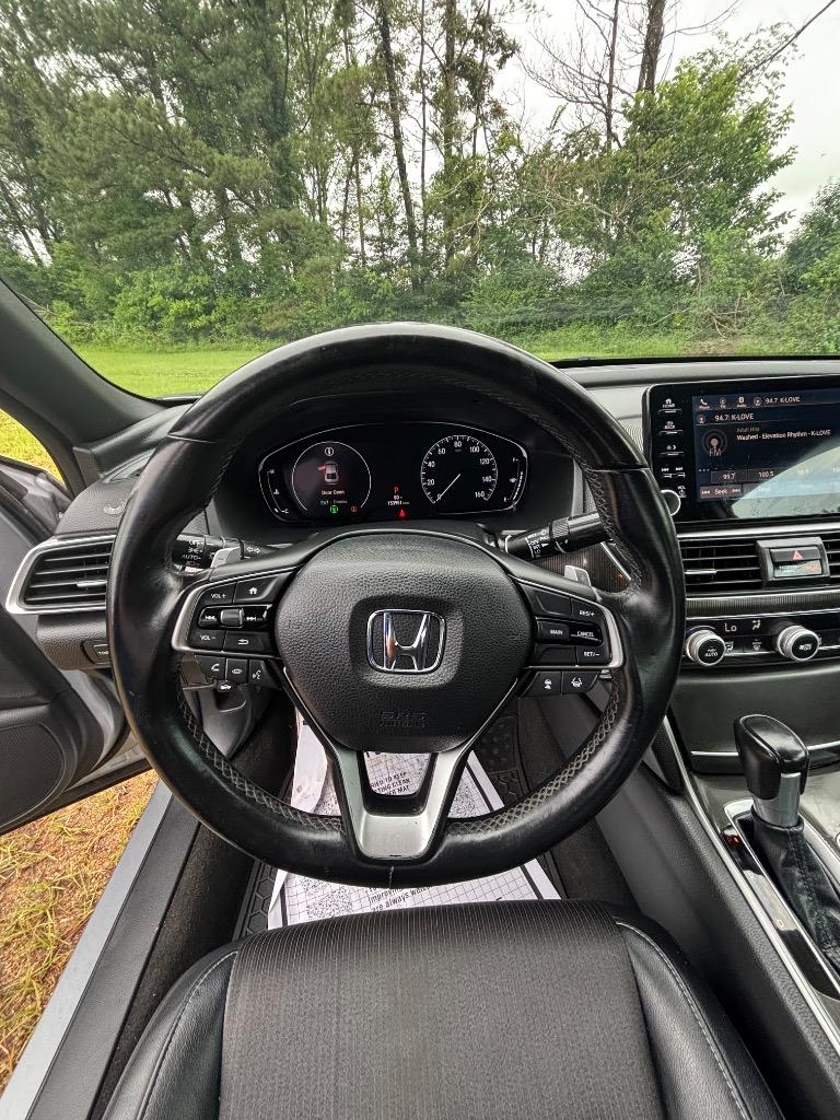 2018 Honda Accord - $19,000