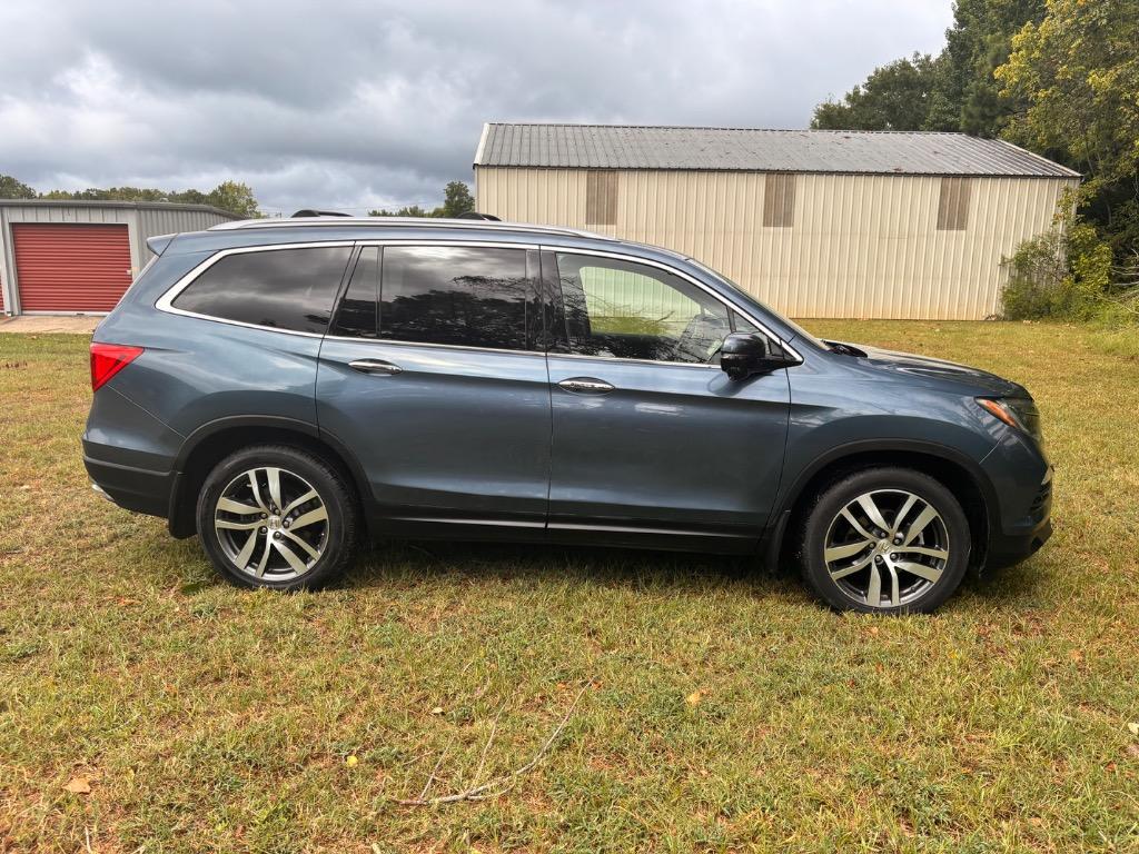 2016 Honda Pilot - $23,300