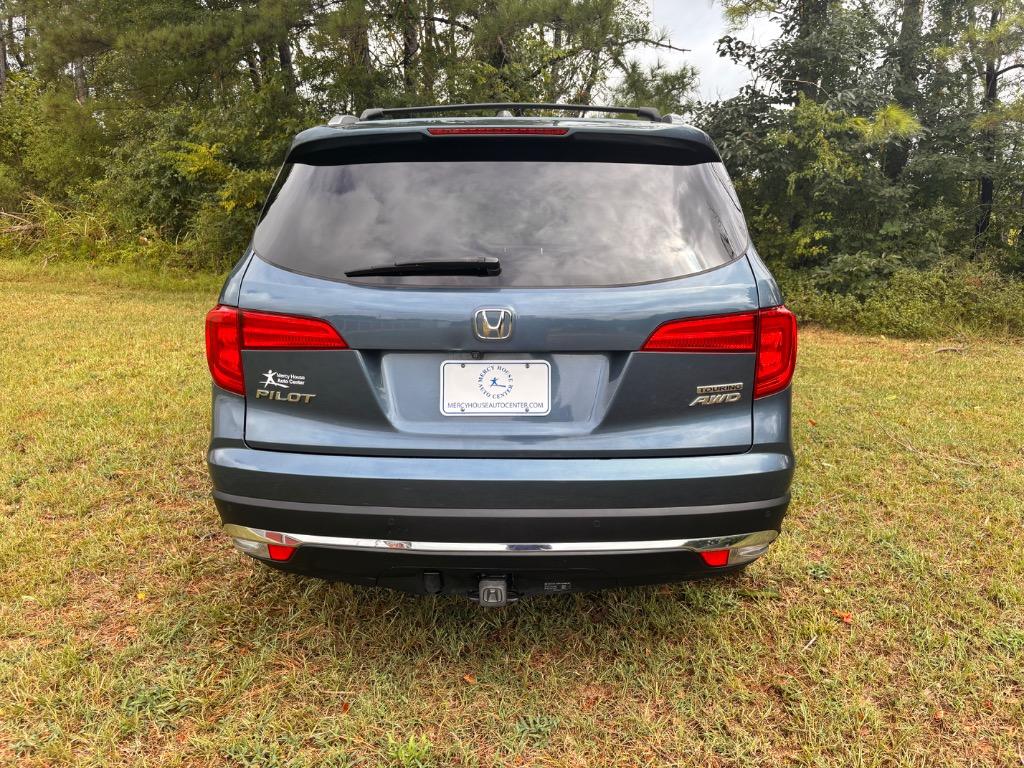 2016 Honda Pilot - $23,300