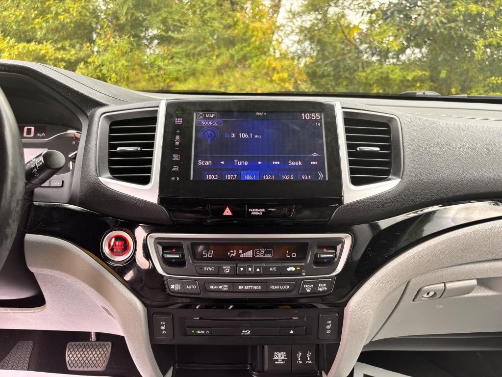 2016 Honda Pilot - $23,300