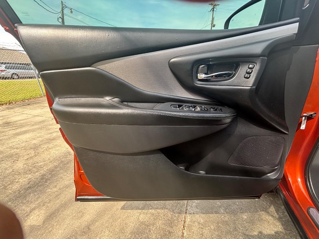 2019 Nissan Murano - $21,500