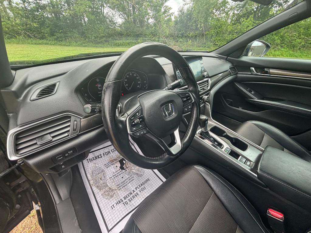 2018 Honda Accord - $17,900