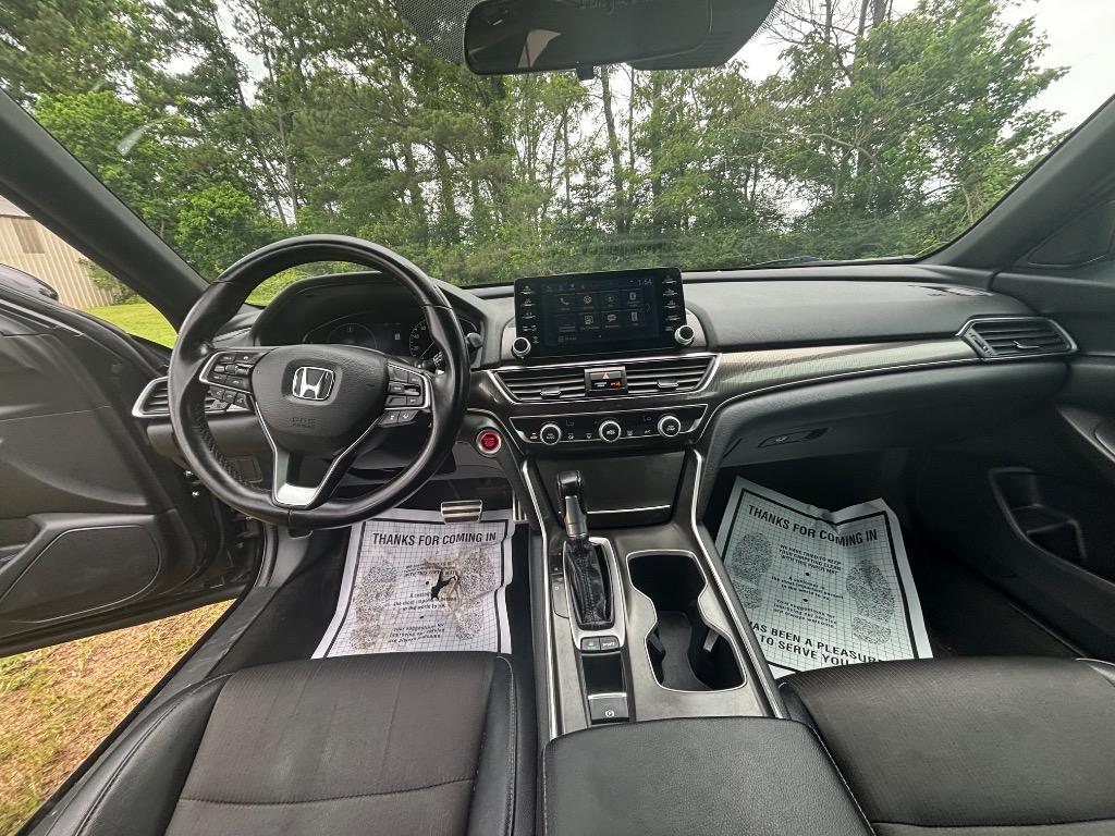 2018 Honda Accord - $17,900