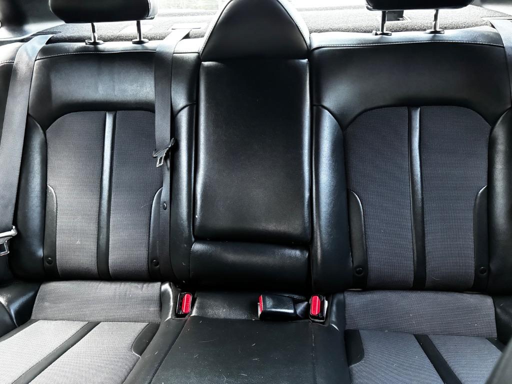 2022 Kia K5 - $20,700