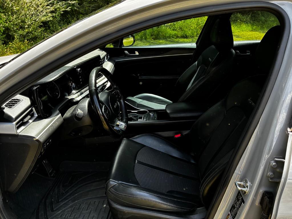2022 Kia K5 - $20,700