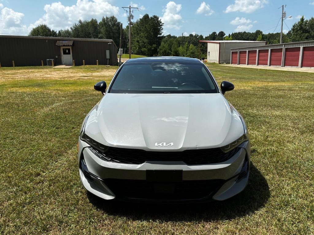 2022 Kia K5 - $20,700