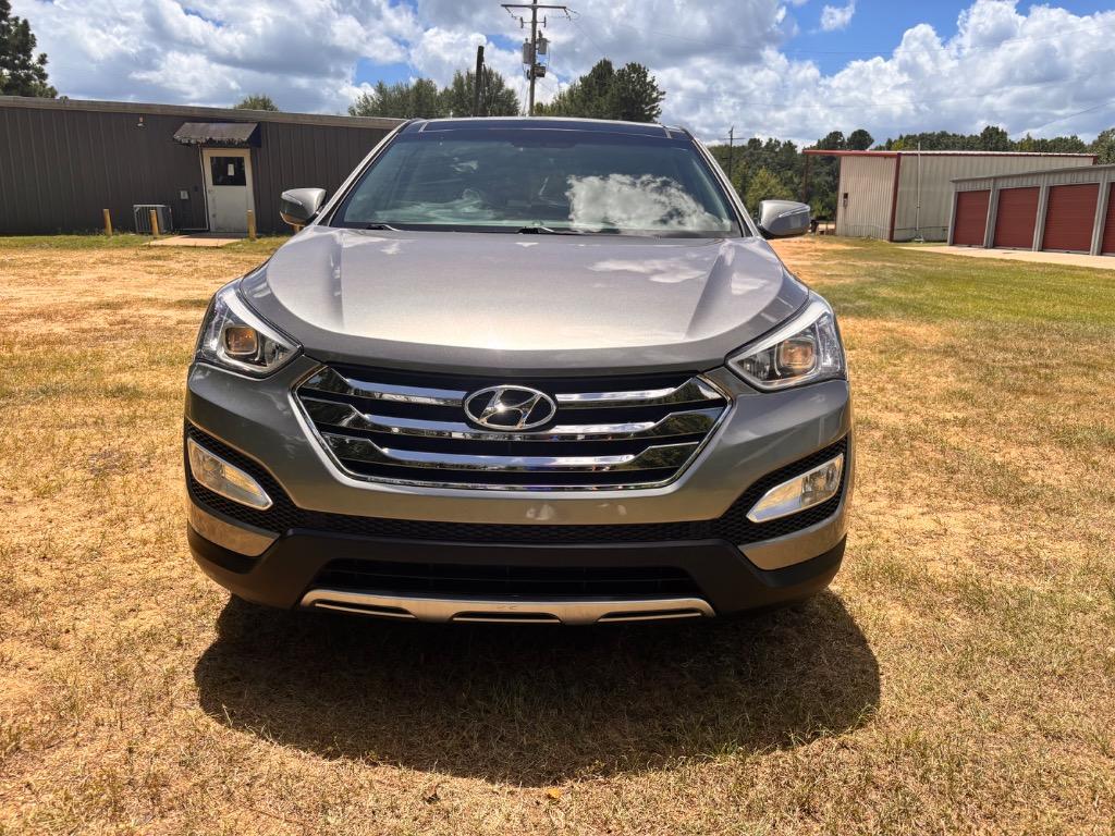 2014 Hyundai Santa Fe Sport - $10,900