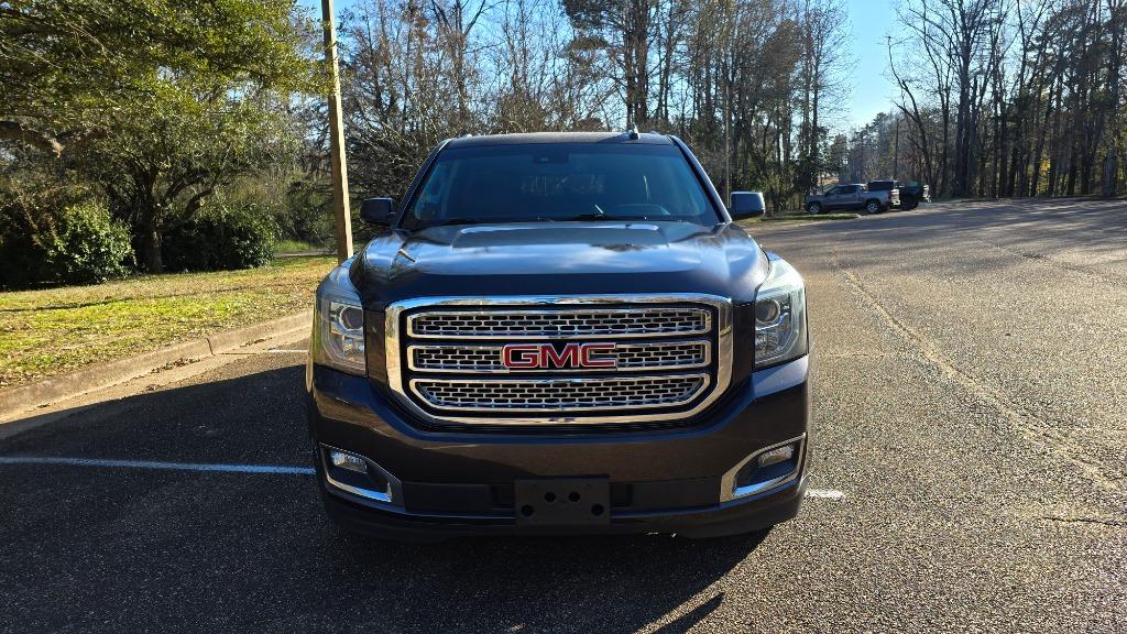 2017 GMC Yukon XL 1500 SLT photo