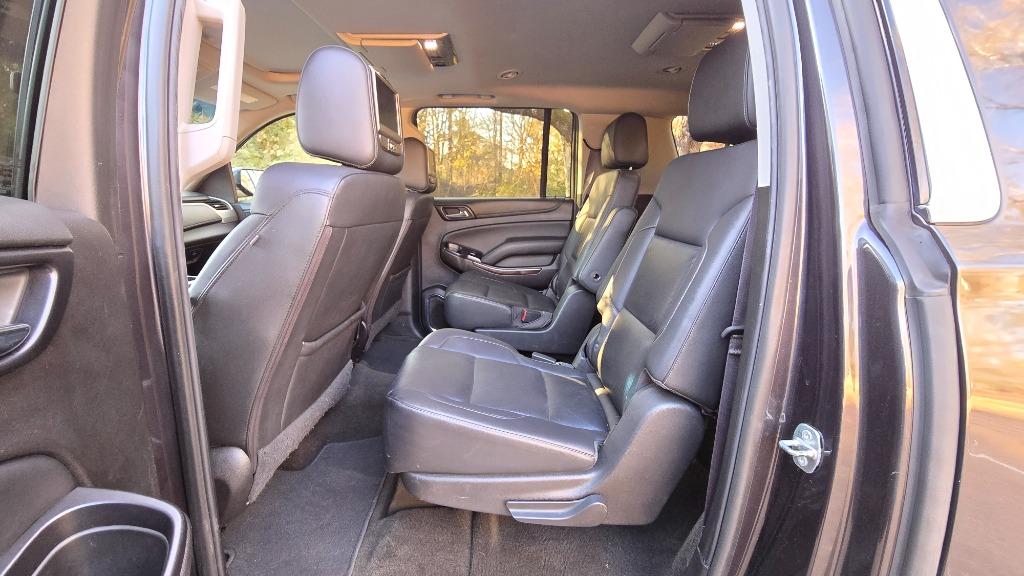 2017 GMC Yukon XL 1500 SLT photo