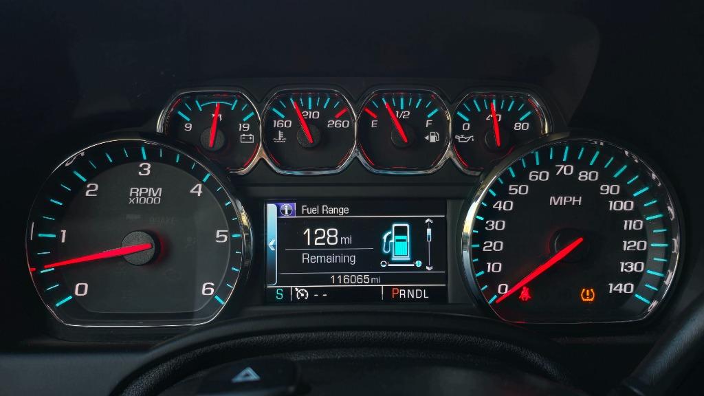 2017 GMC Yukon XL 1500 SLT photo