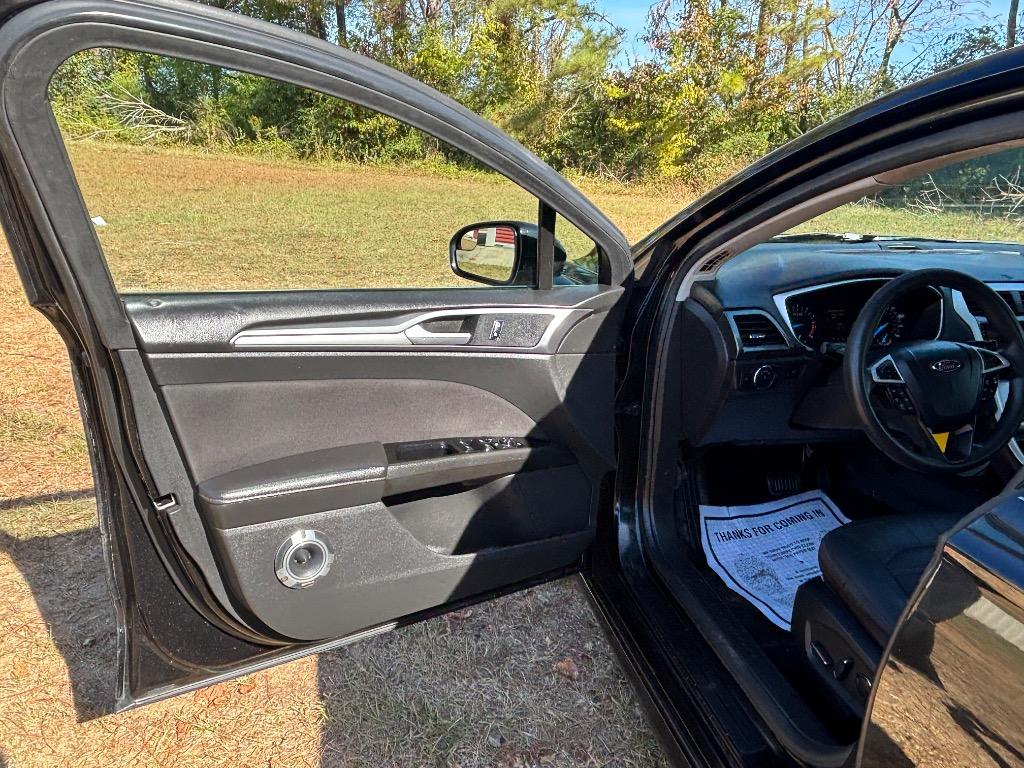2015 Ford Fusion - $10,800