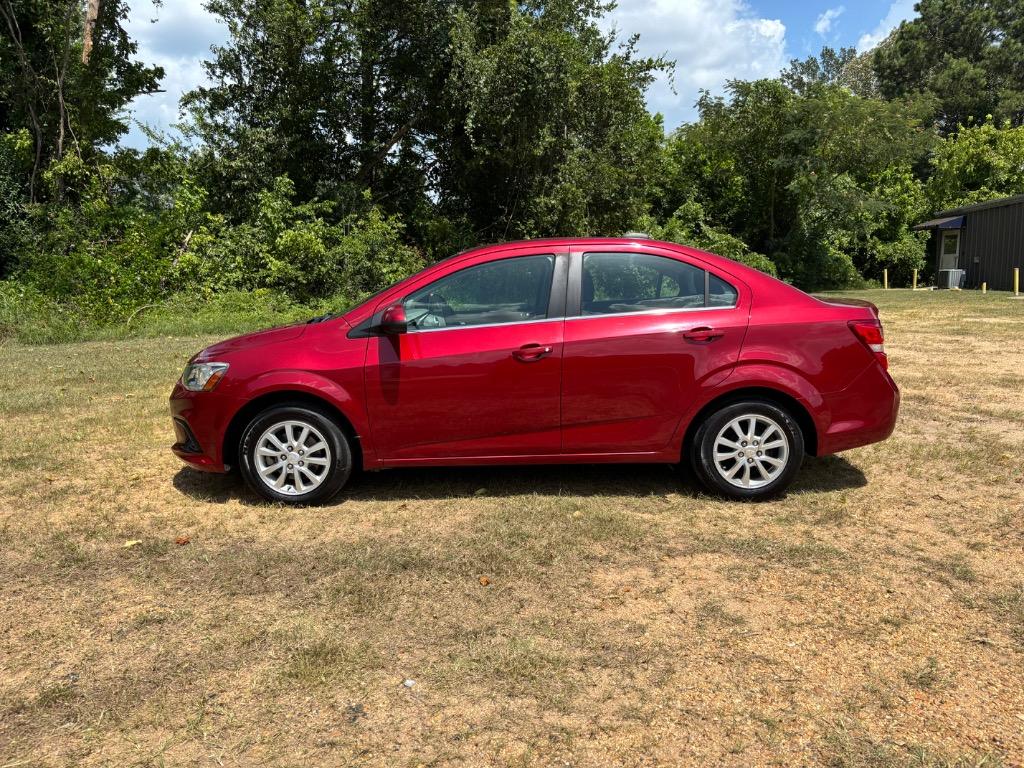 2019 Chevrolet Sonic - $13,100