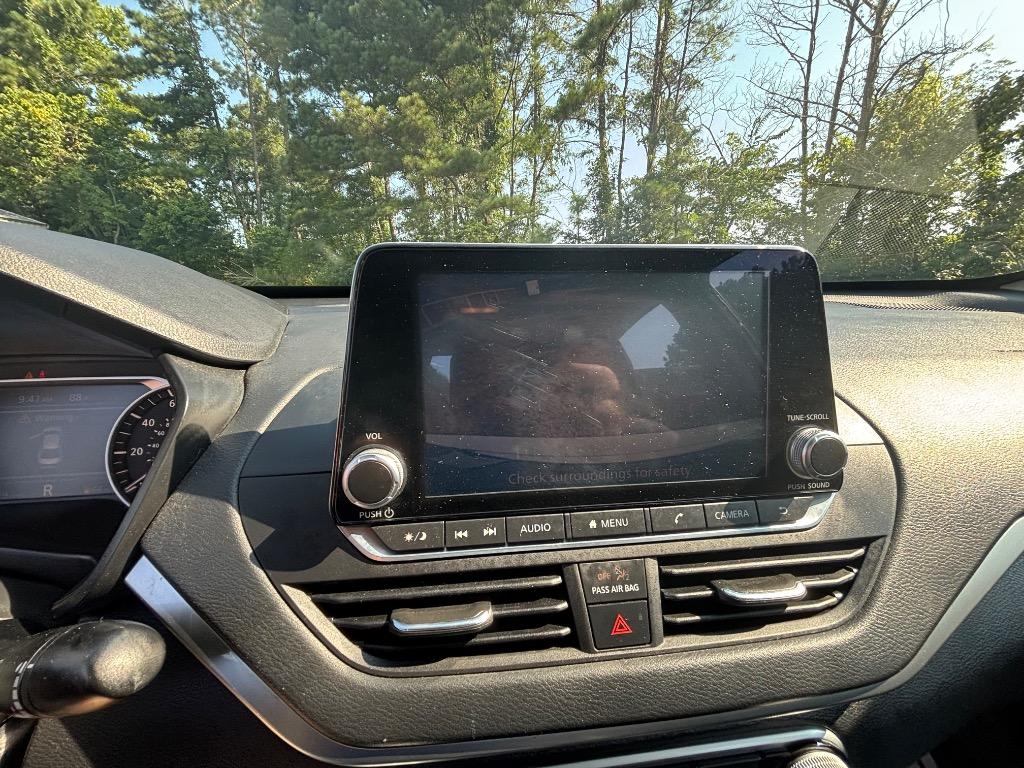 2020 Nissan Altima - $16,000