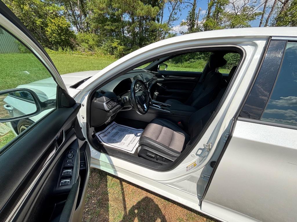2019 Honda Accord - $23,100