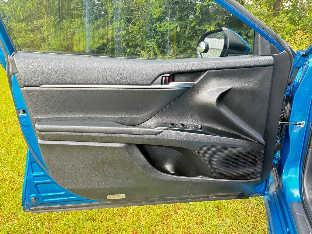 2018 Toyota Camry - $18,000