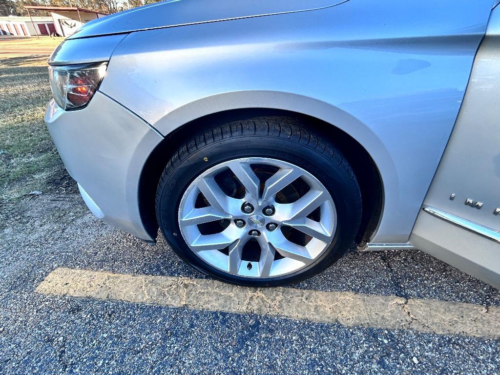 2016 Chevrolet Impala - $15,200