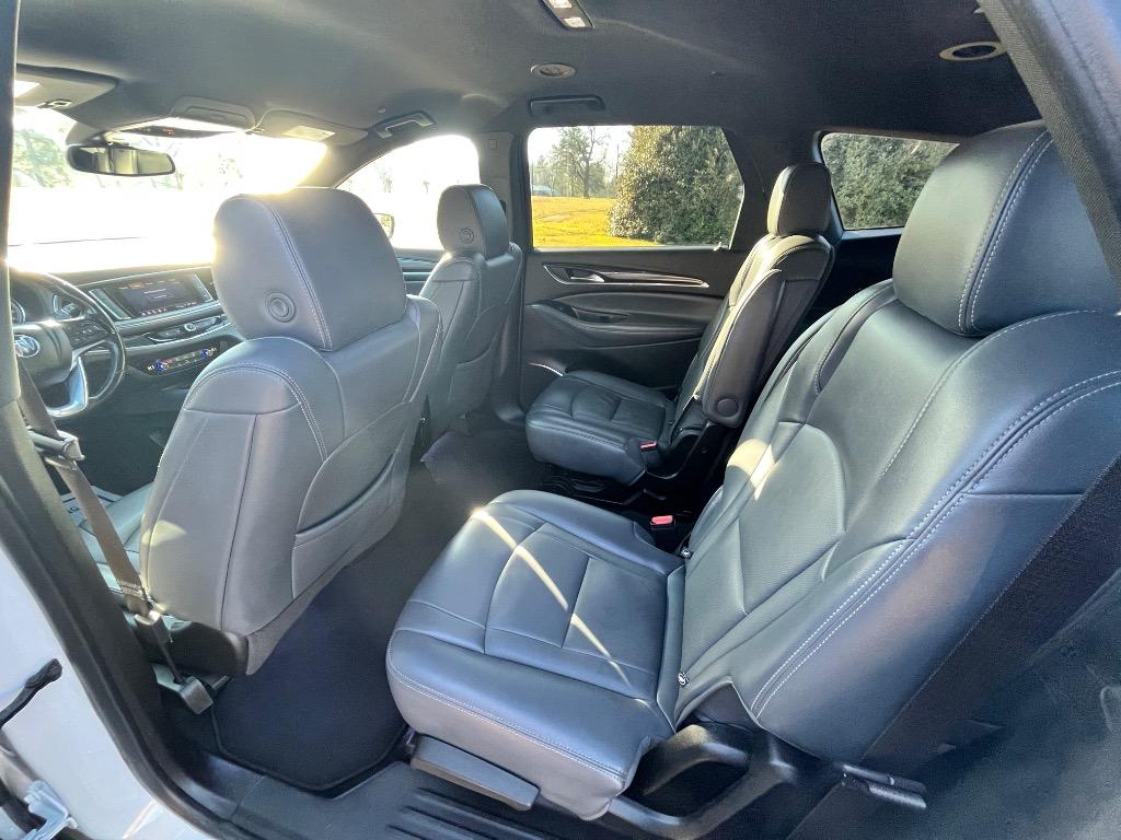 2023 Buick Enclave - $31,000