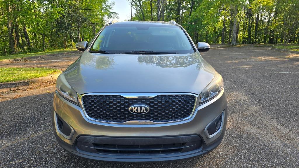 2016 Kia Sorento LX photo
