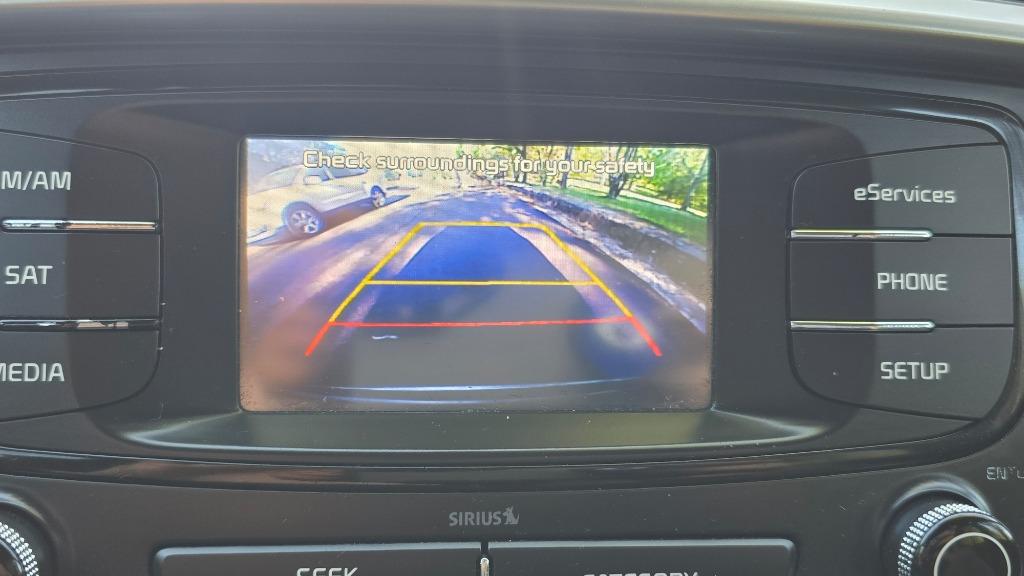 2016 Kia Sorento LX photo
