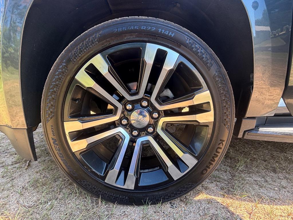 2019 GMC Yukon - $27,000