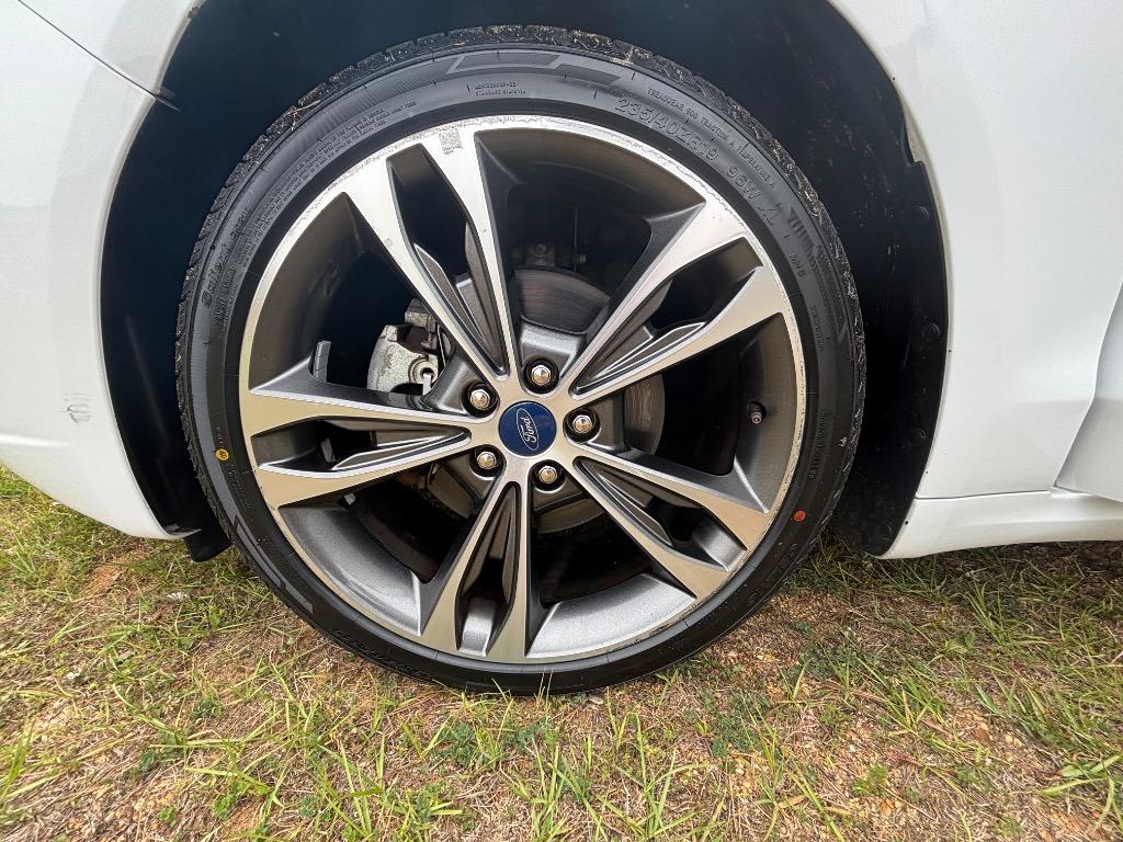 2020 Ford Fusion - $19,400