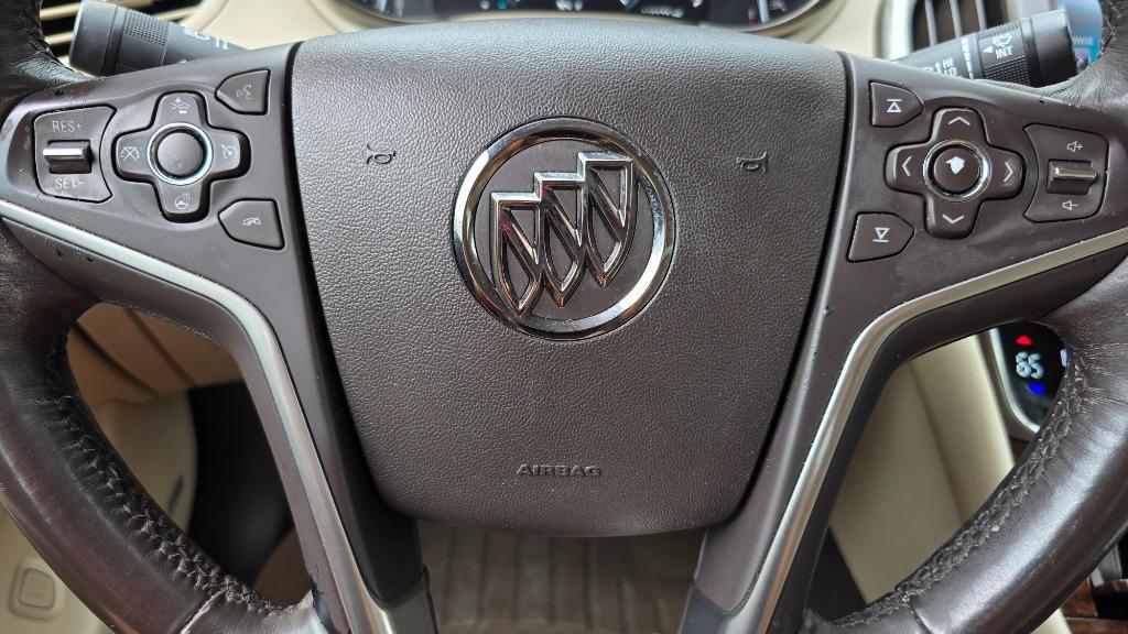 2015 Buick LaCrosse Premium photo