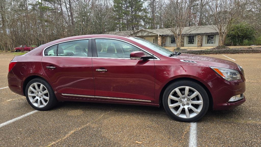 2015 Buick LaCrosse Premium photo