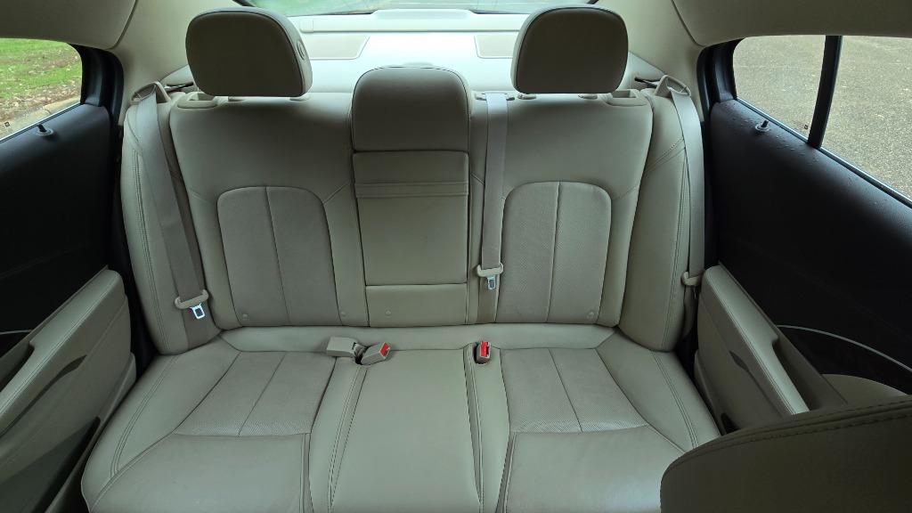 2015 Buick LaCrosse Premium photo