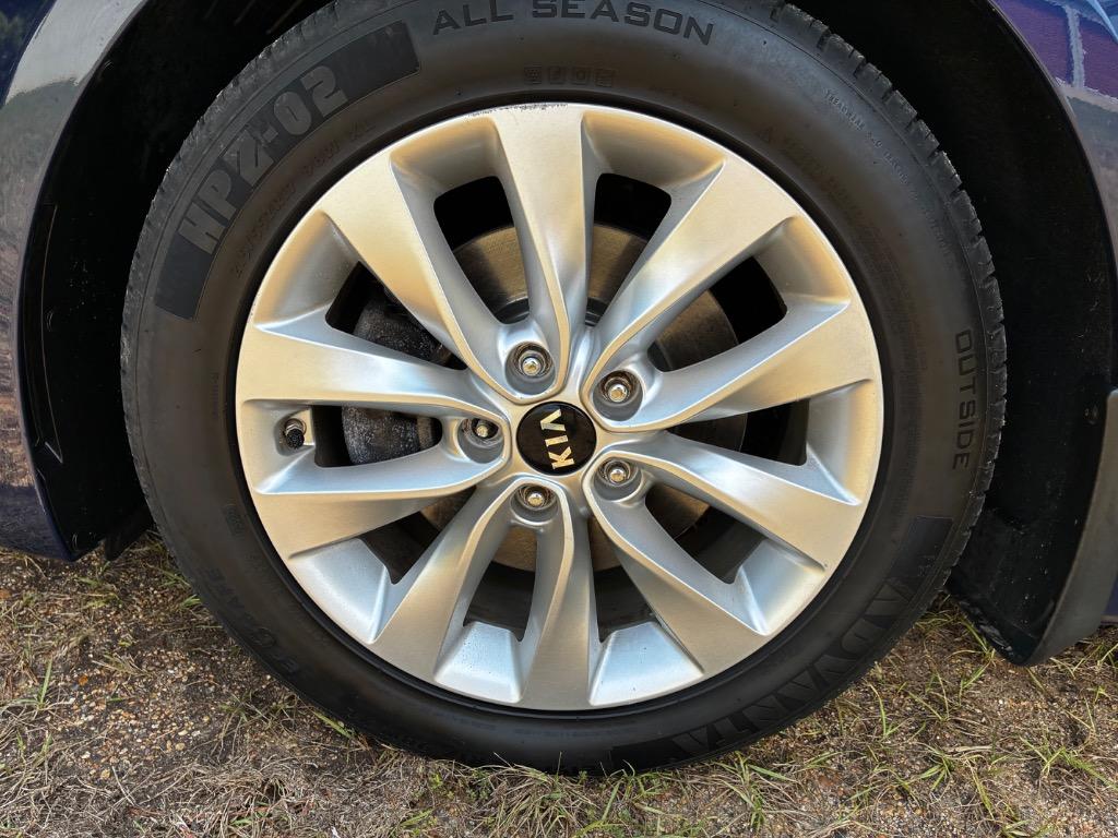 2018 Kia Optima - $15,700