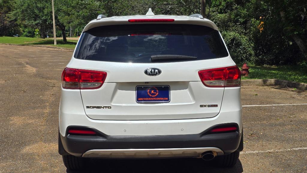 2017 Kia Sorento EX photo