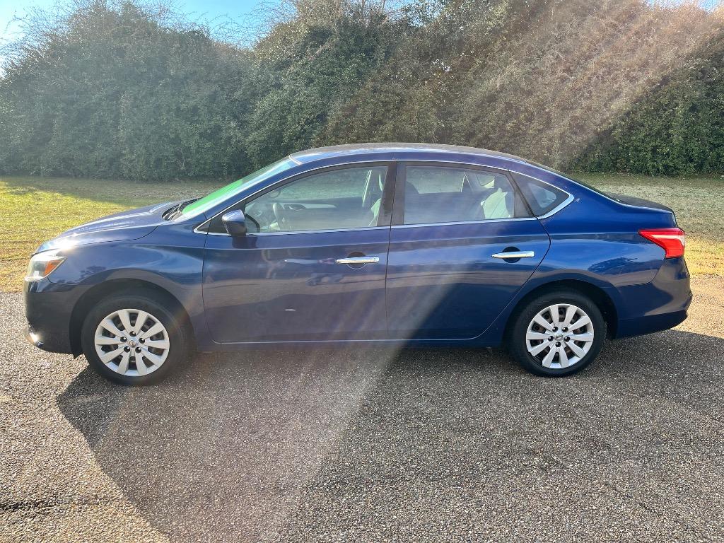 2019 Nissan Sentra - $9,120