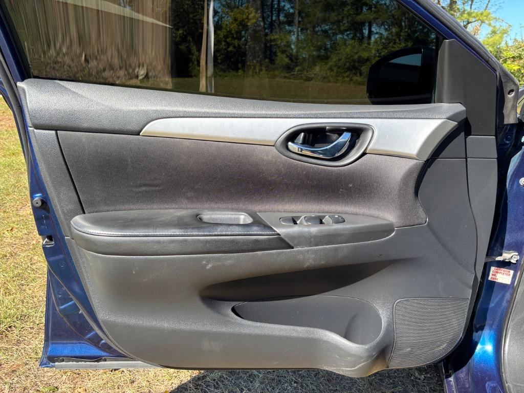 2019 Nissan Sentra - $9,120