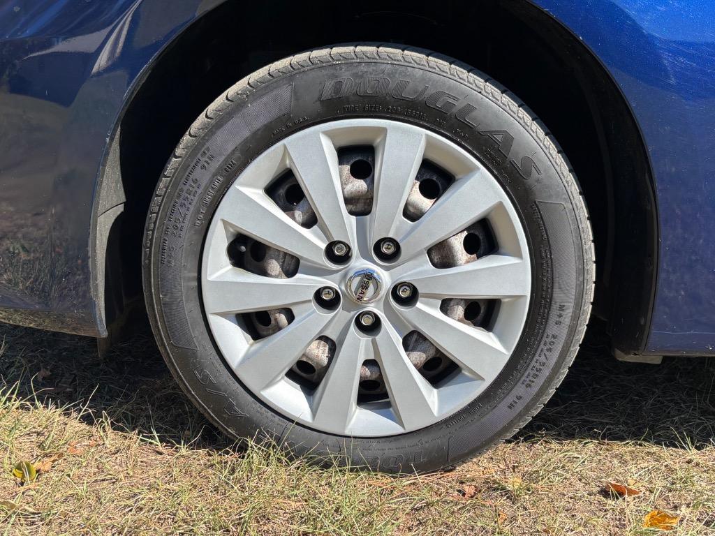 2019 Nissan Sentra - $9,120