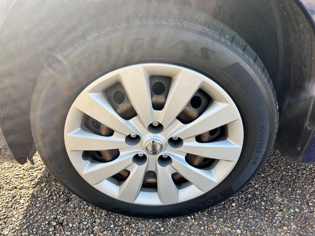 2019 Nissan Sentra - $9,120