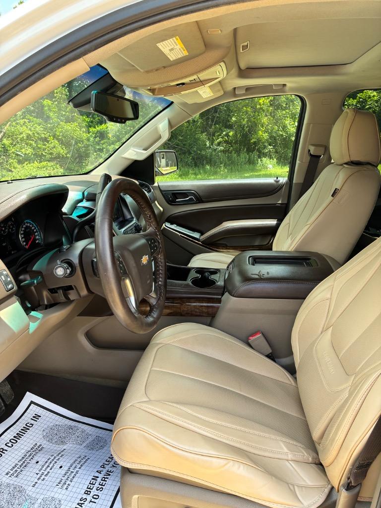 2017 Chevrolet Suburban - $20,600
