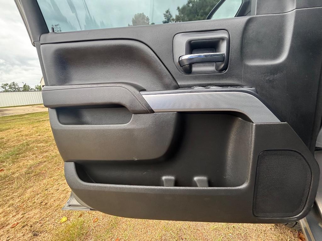 2017 Chevrolet Silverado 1500 - $20,980