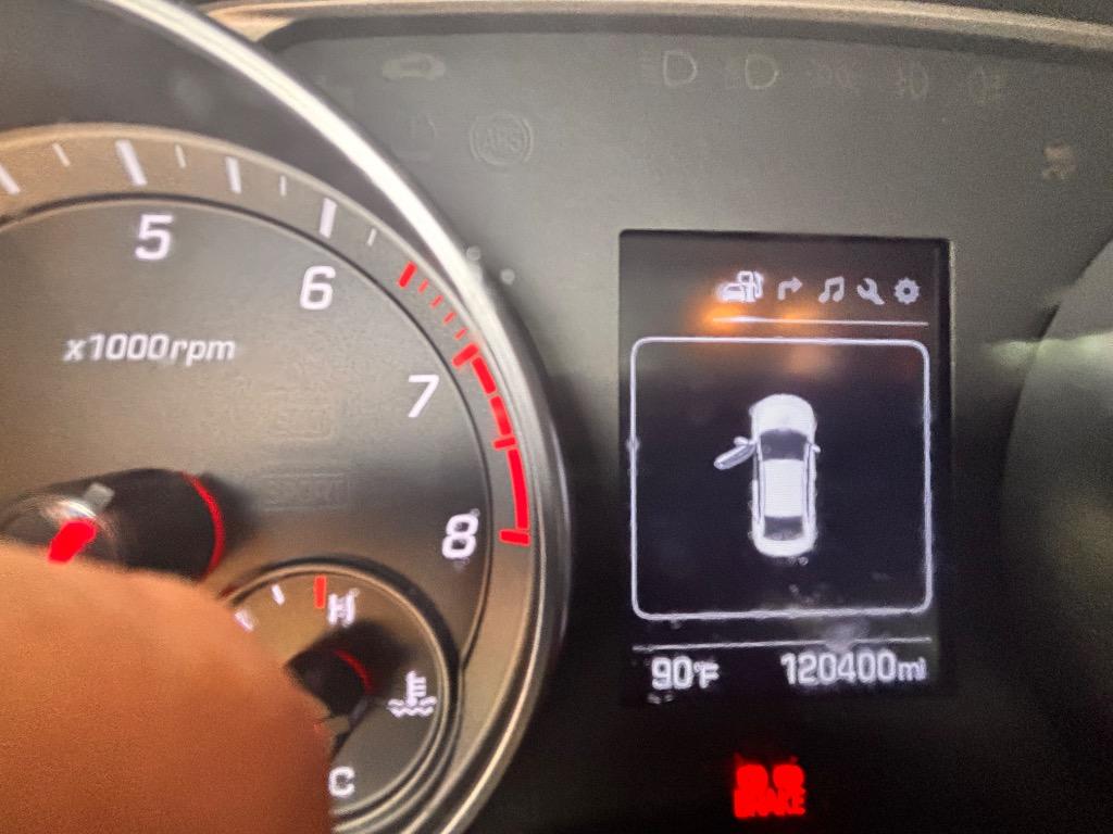 2017 Hyundai Elantra - $13,400
