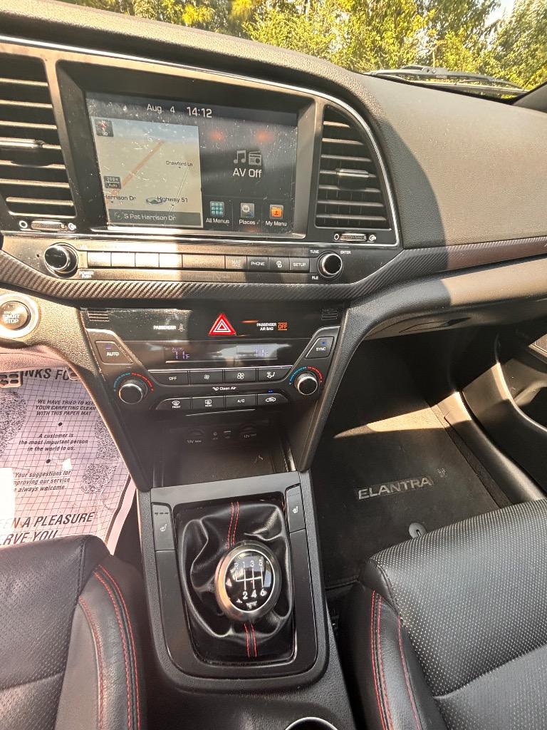 2017 Hyundai Elantra - $13,400
