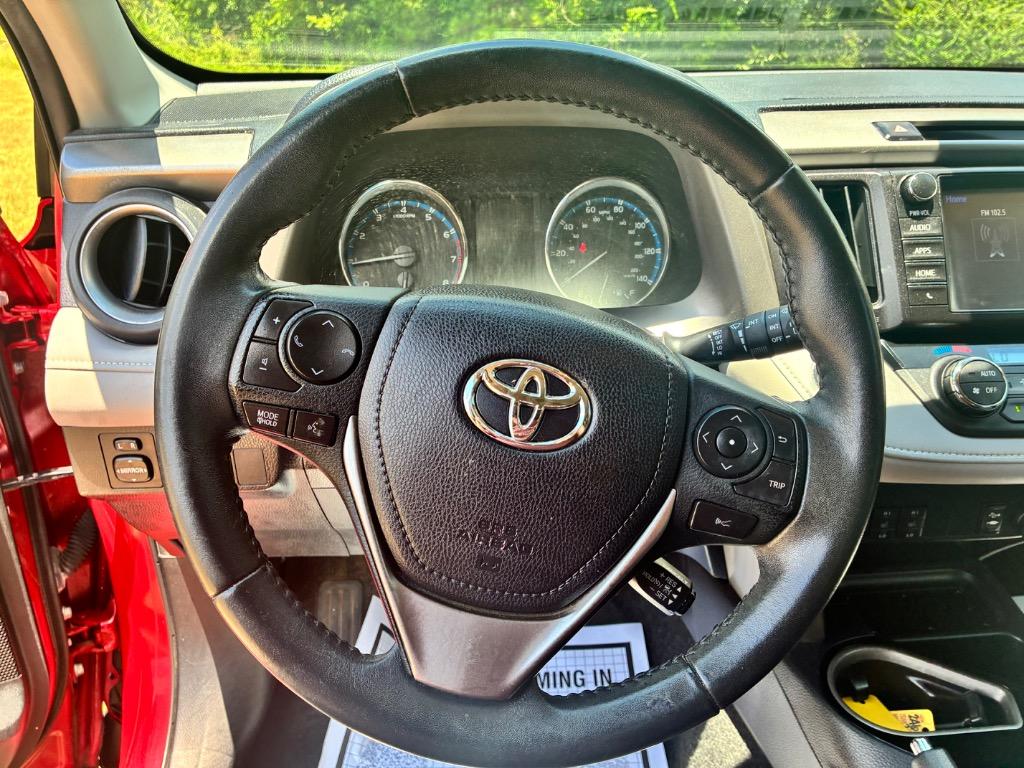 2017 Toyota RAV4 - $22,700