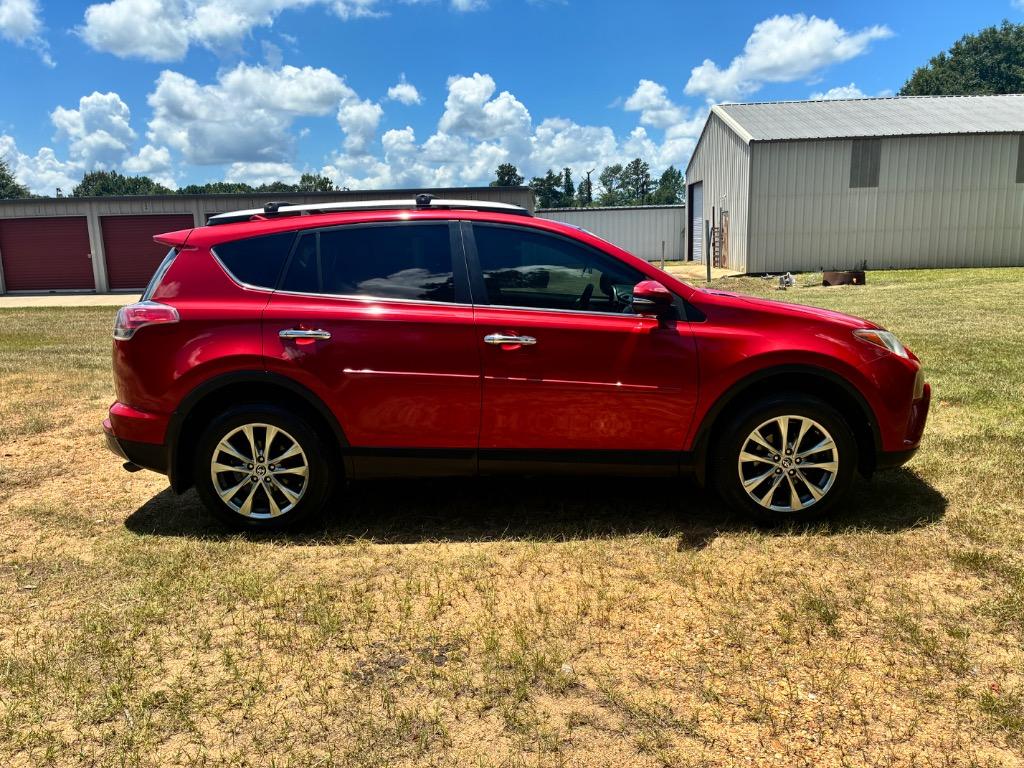 2017 Toyota RAV4 - $22,700