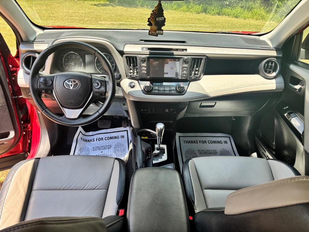 2017 Toyota RAV4 - $22,700