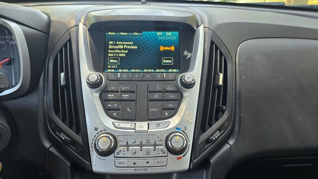 2015 Chevrolet Equinox LT photo