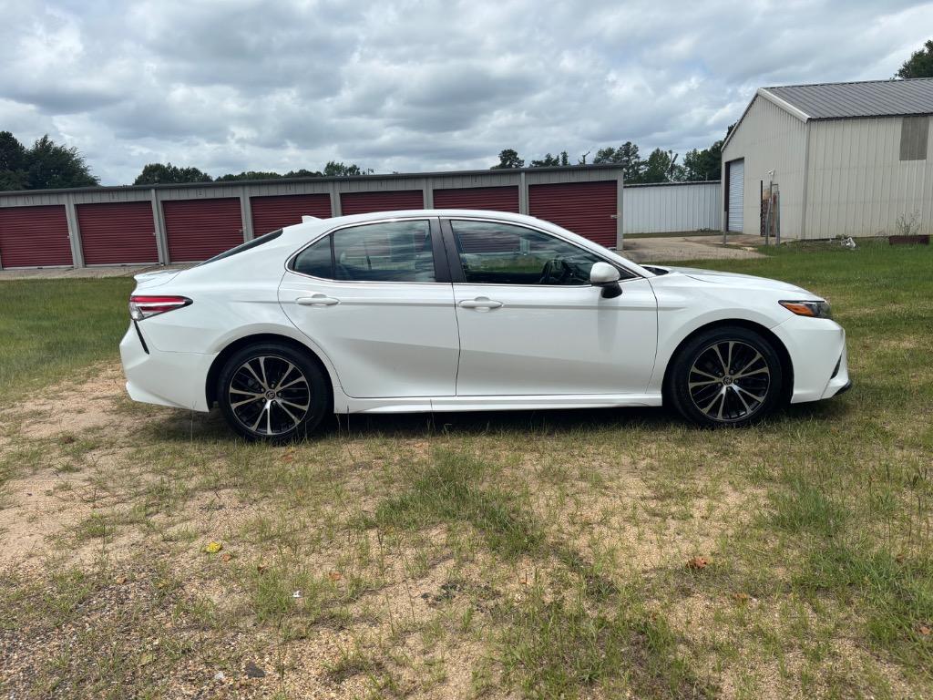 2020 Toyota Camry - $19,700