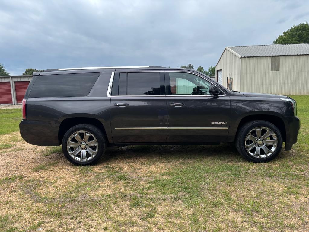 2016 GMC Yukon - $23,000