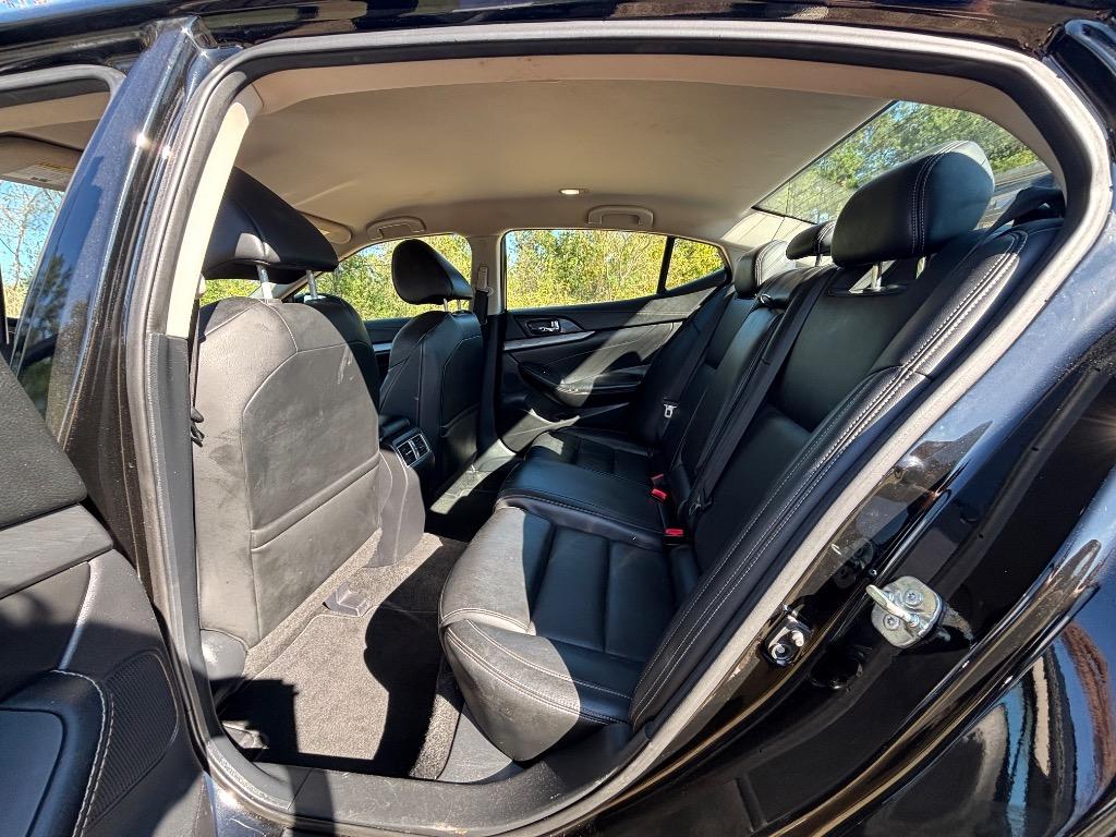 2017 Nissan Maxima - $15,000