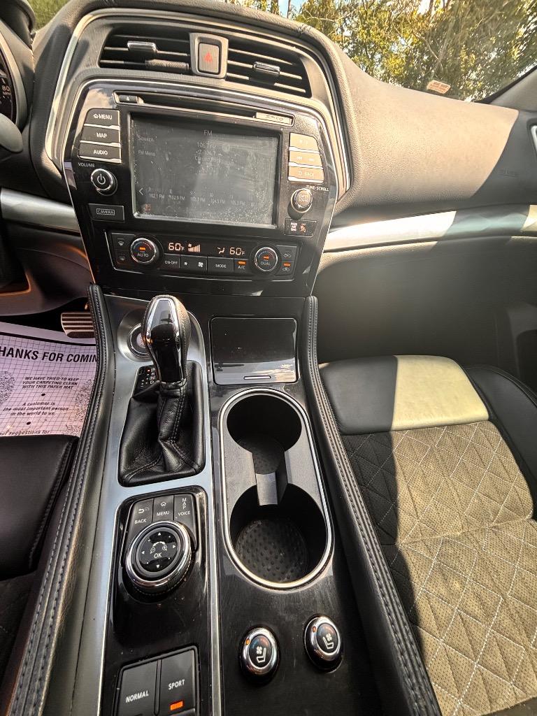 2017 Nissan Maxima - $17,200