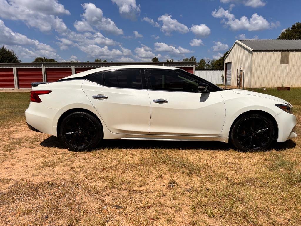 2017 Nissan Maxima - $17,200