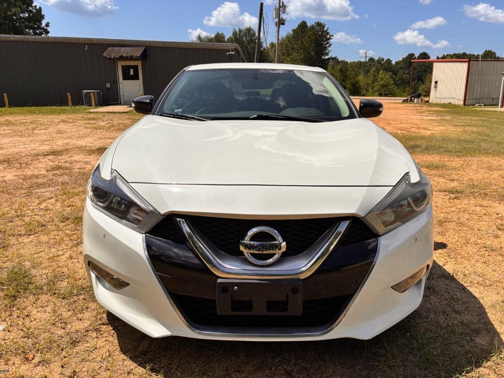 2017 Nissan Maxima - $17,200