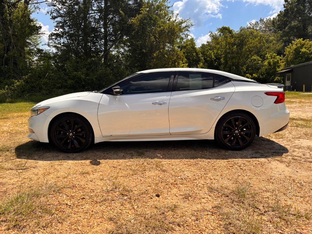 2017 Nissan Maxima - $17,200