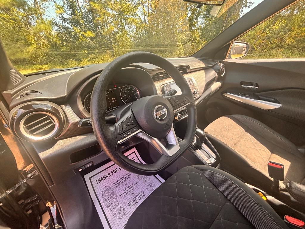 2020 Nissan Kicks - $14,000